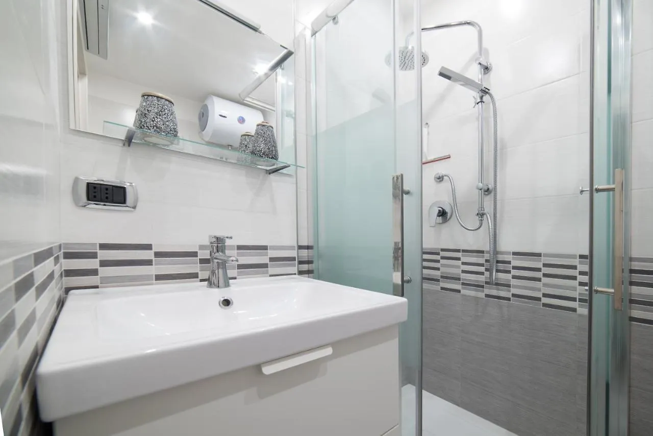 Dal Pupo - Modern Apartment In Barivecchia 0*, Bari